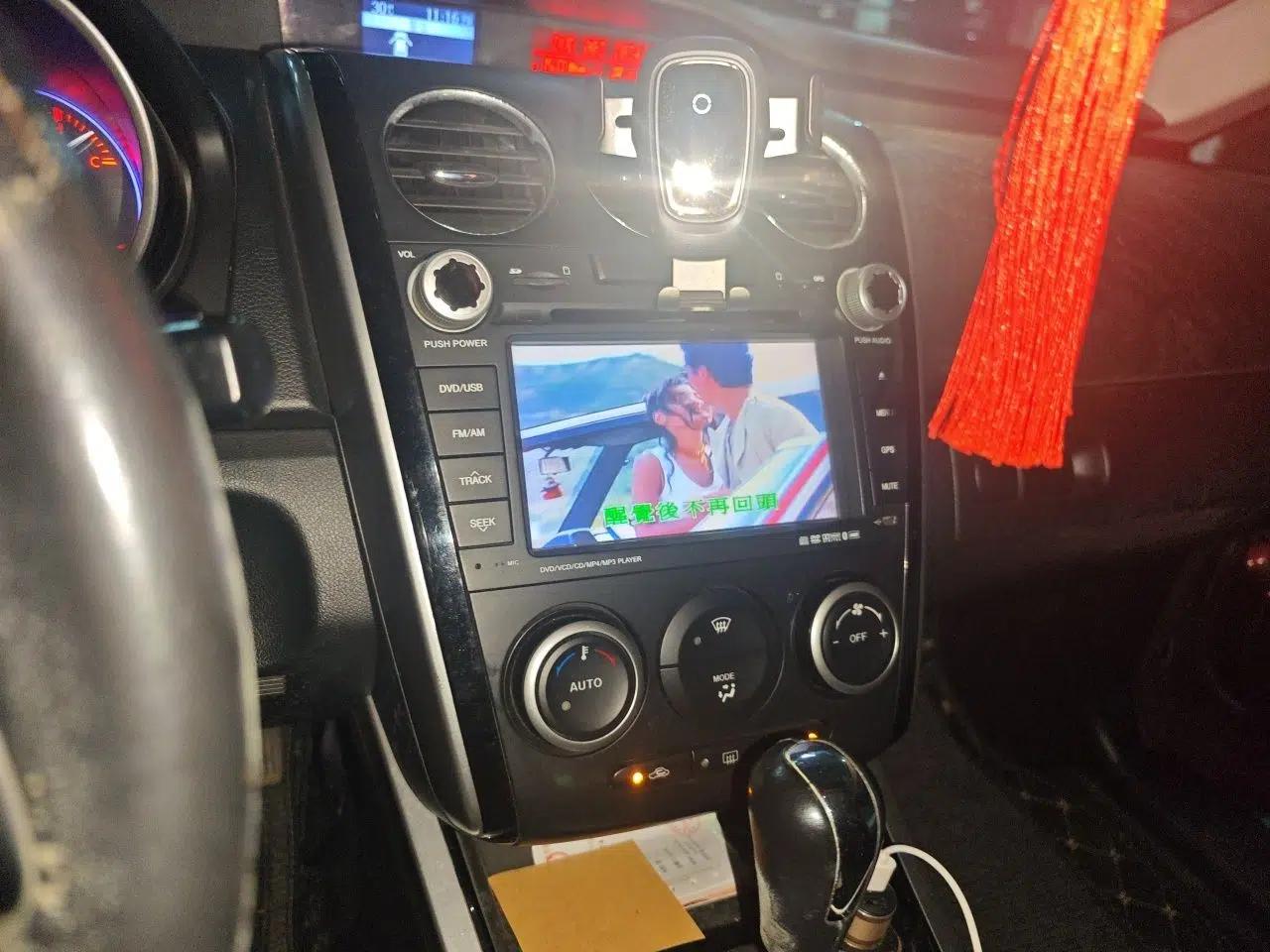Mazda CX-7 2010 2.5L Luxury Edition — миниатюра 13