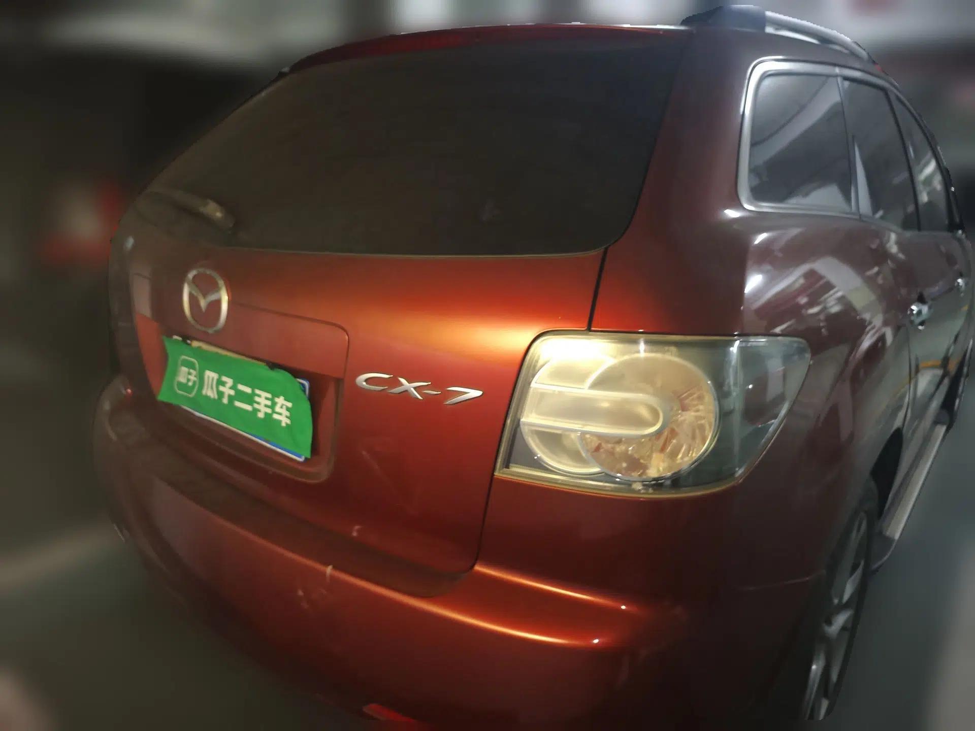 Mazda CX-7 2010 2.5L Luxury Edition — миниатюра 5