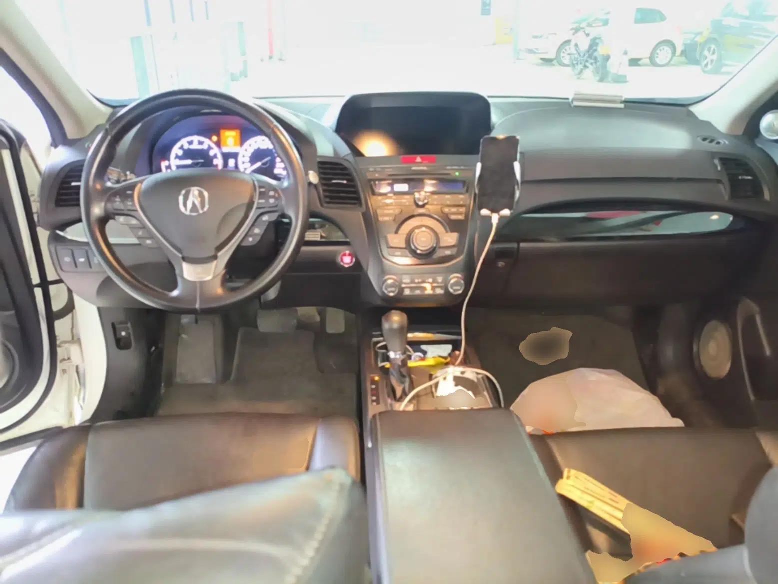Acura RDX 2013 3.0L Two-Wheel Drive Elite Edition — миниатюра 12