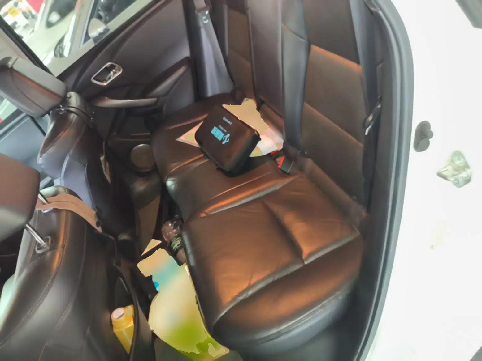 Acura RDX 2013 3.0L Two-Wheel Drive Elite Edition — миниатюра 20