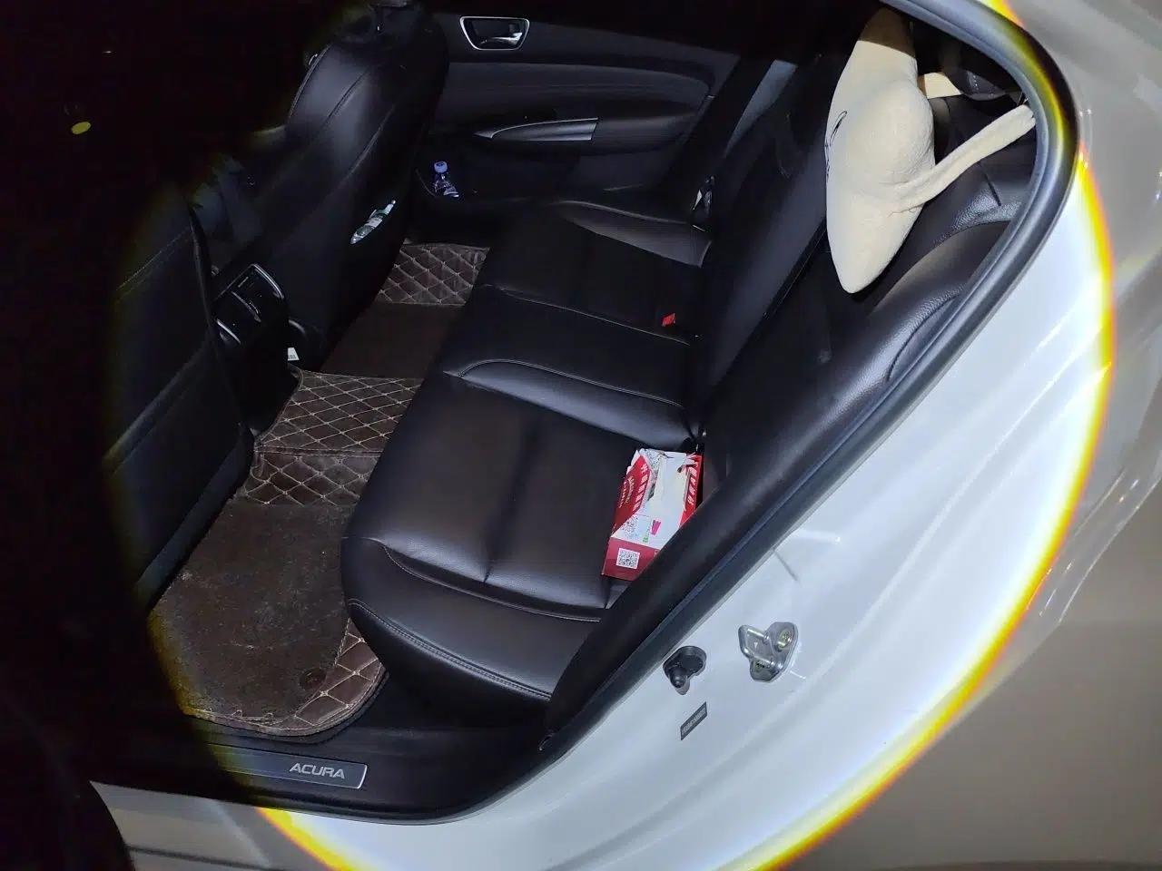 Acura TLX-L 2018 2.4L Comfort Edition — миниатюра 17