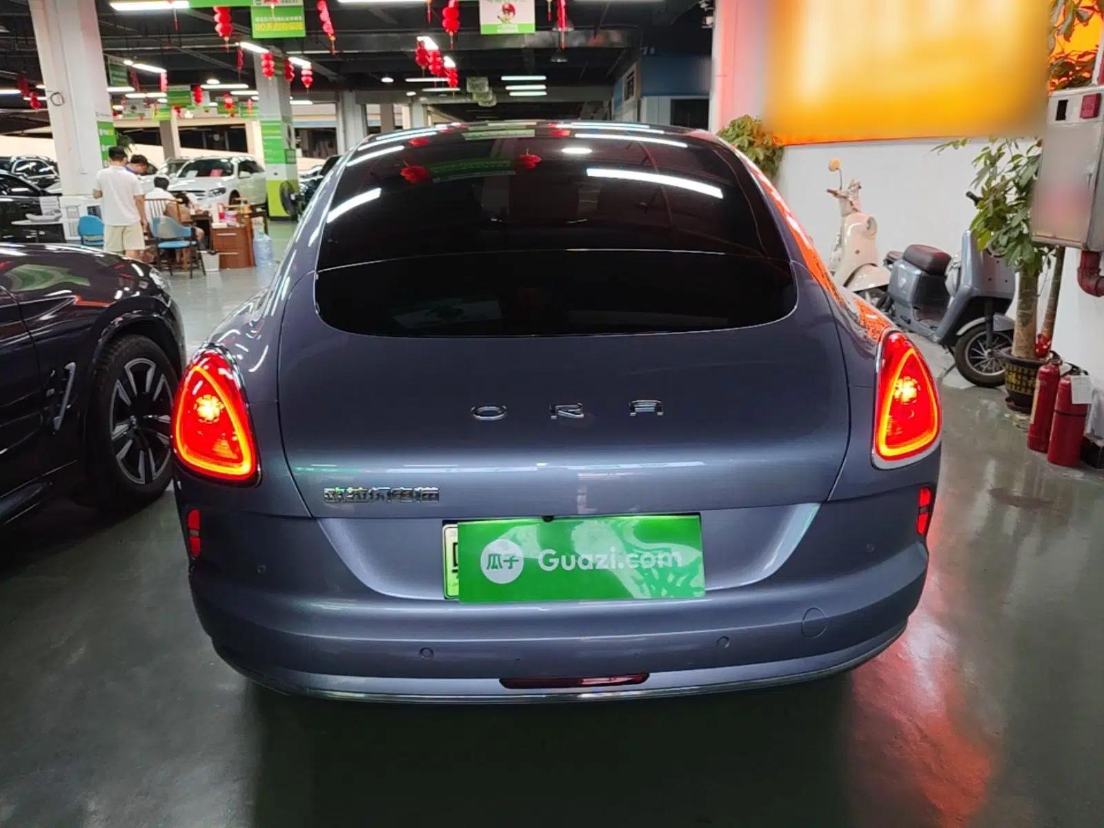 ORA Lightning Cat 2022 555 km Luxury Edition — миниатюра 5