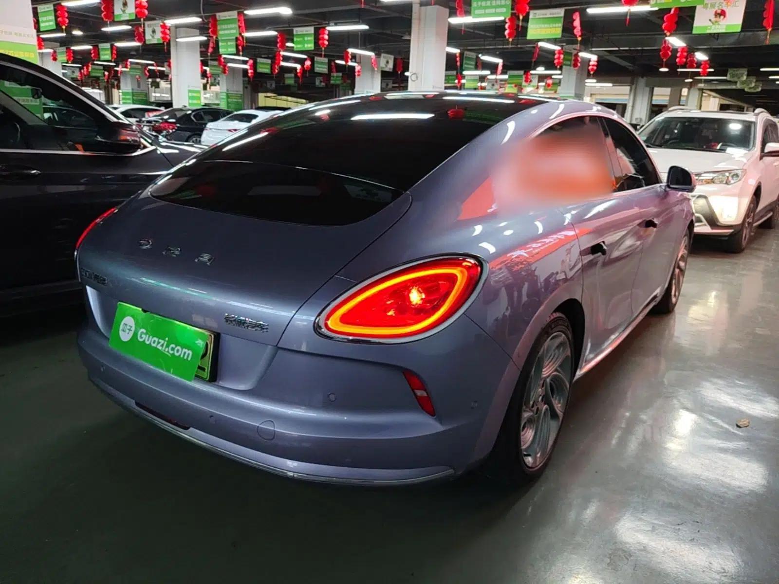 ORA Lightning Cat 2022 555 km Luxury Edition — миниатюра 6