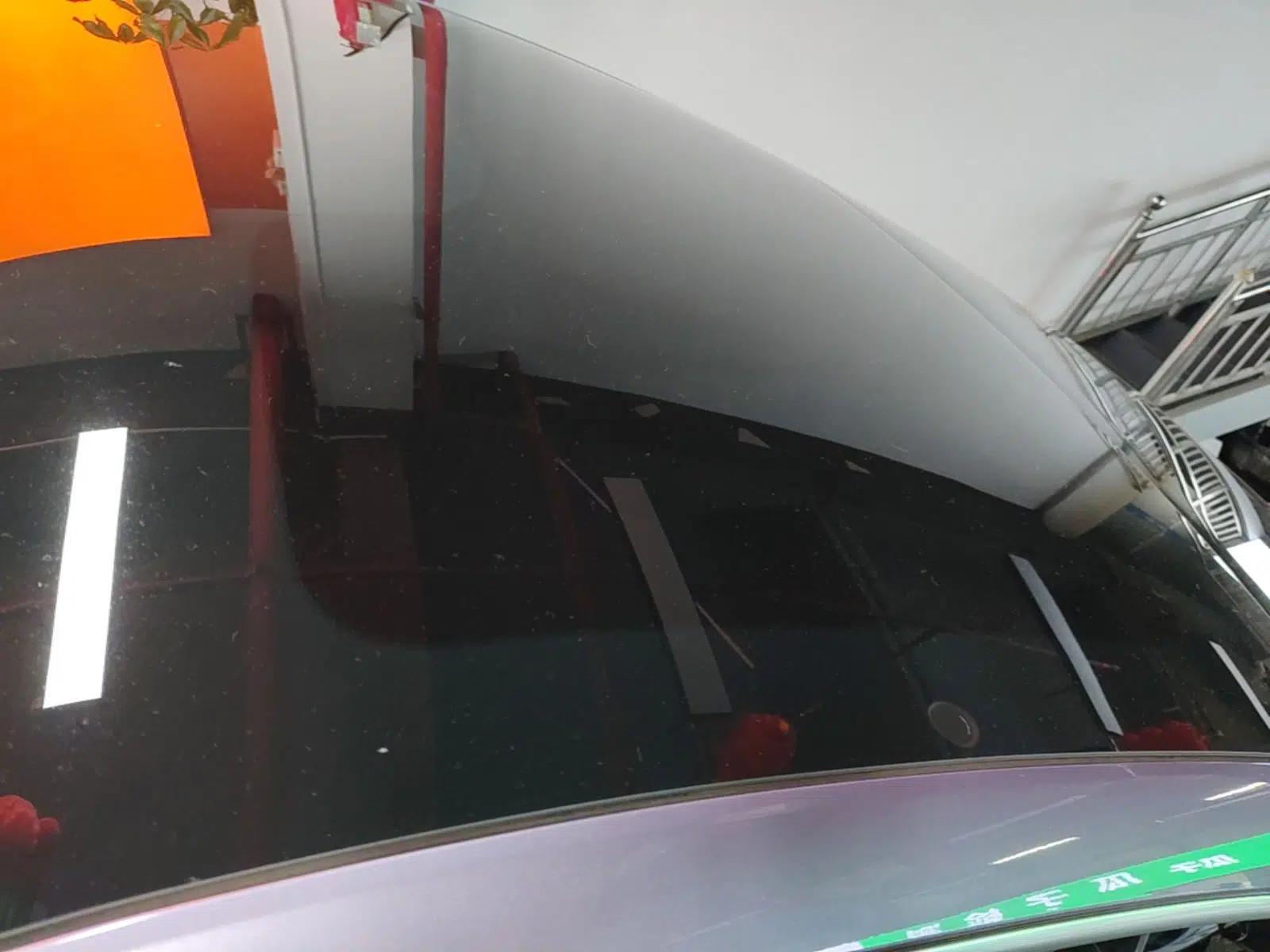 ORA Lightning Cat 2022 555 km Luxury Edition — миниатюра 7