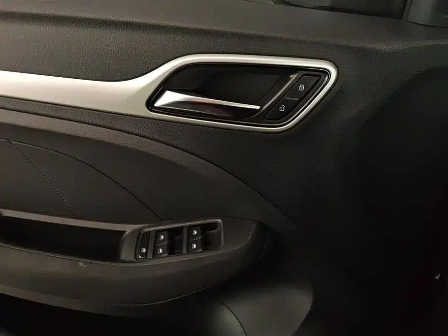 MG EZS Pure Electric 2019 E-Lite Edition — миниатюра 7