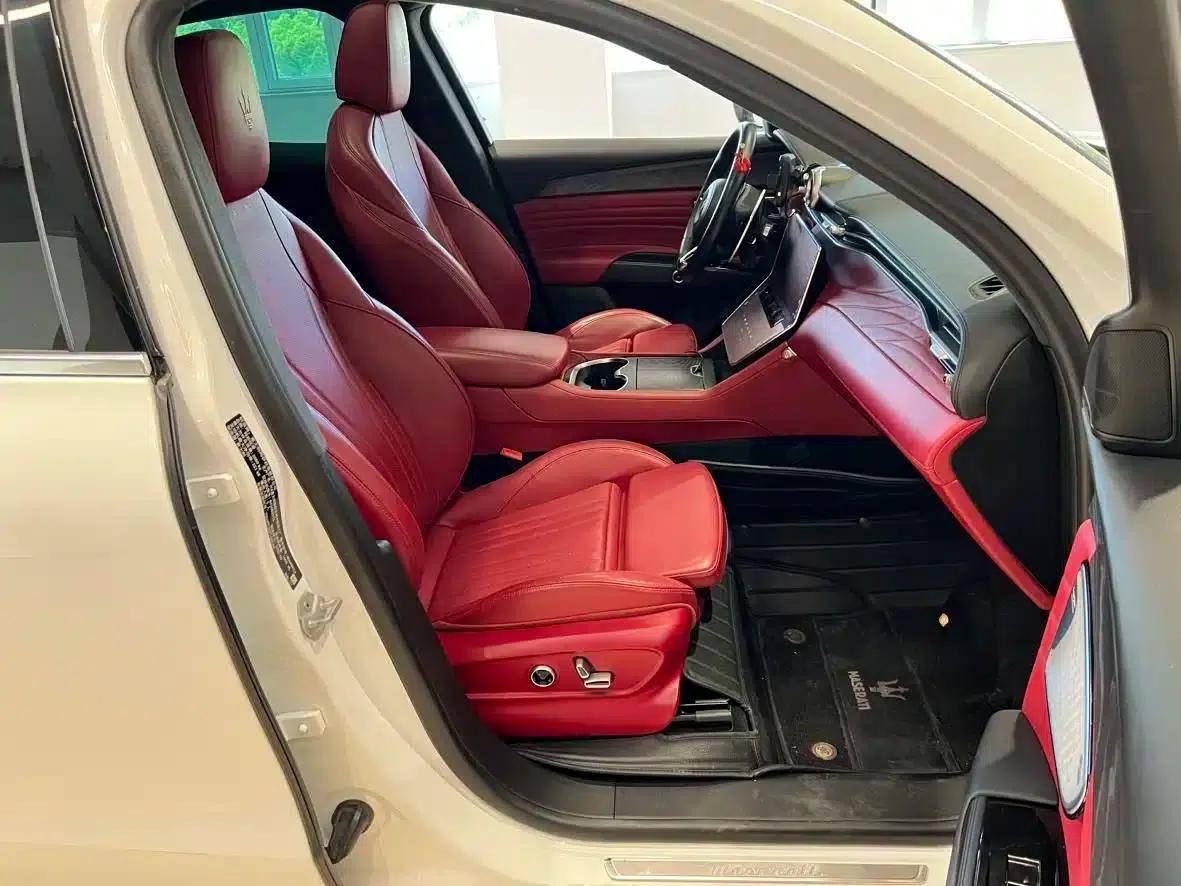 2023 Grecale 2.0T GT — миниатюра 11