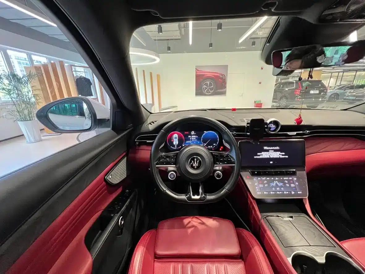 2023 Grecale 2.0T GT — миниатюра 13