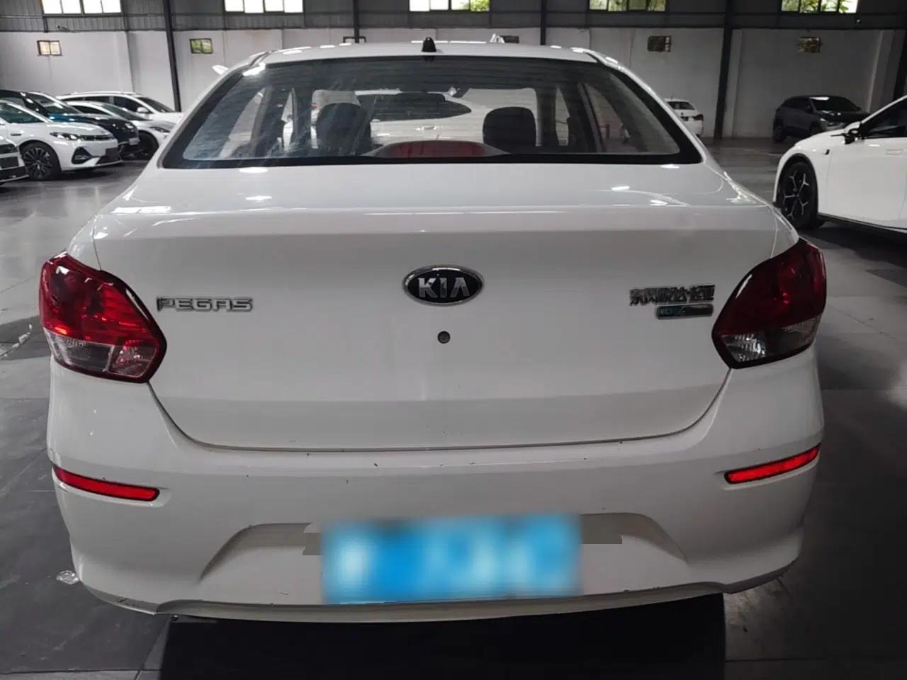 Kia Pegas 2020 1.4L Automatic Comfort Version with Sunroof — миниатюра 5