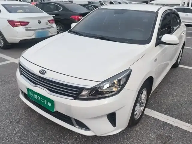 Kia Forte 2018 1.6L Automatic Value-Connect Edition with Intelligent Connectivity