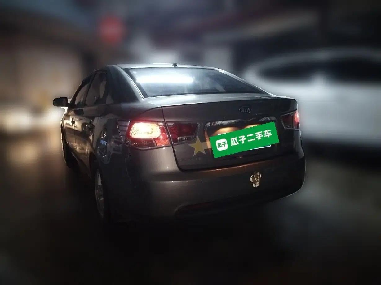 Kia Forte 2009 1.6L AT GL — миниатюра 4