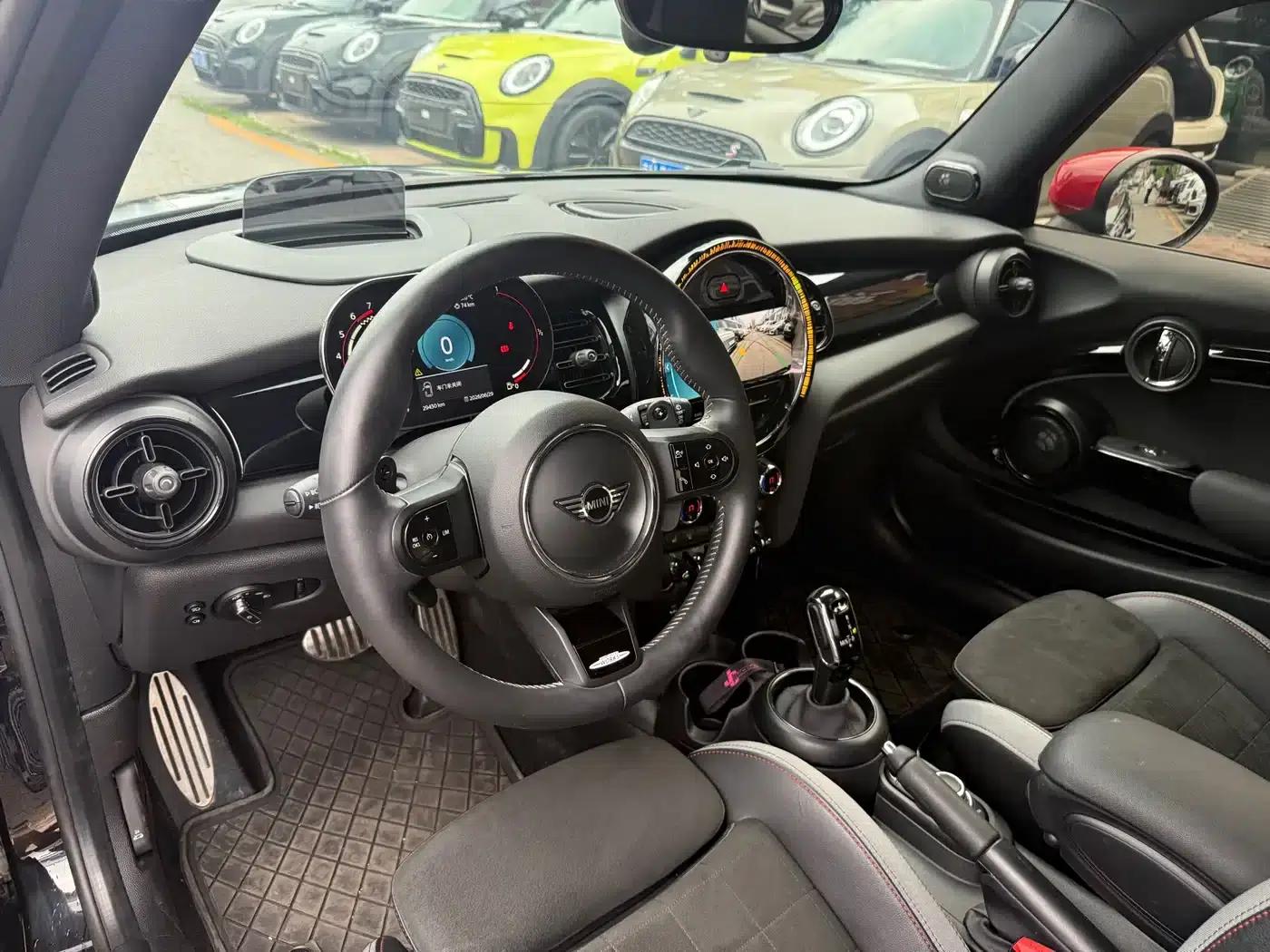 2022 MINI JCW Facelift 2.0T JOHN COOPER WORKS ALL-IN — миниатюра 13