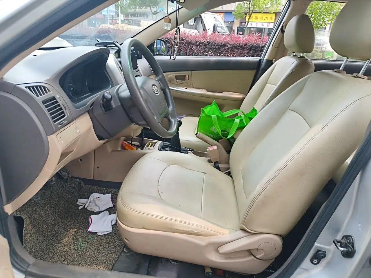 Kia Cerato 2010 1.6L MT GL — миниатюра 15