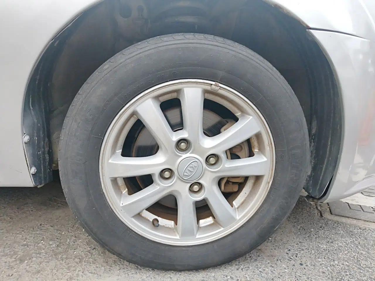 Kia Cerato 2010 1.6L MT GL — миниатюра 8