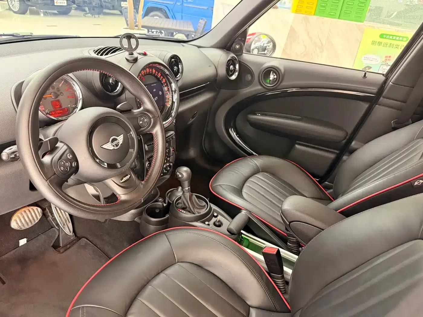MINI JCW COUNTRYMAN 2014 1.6T JOHN COOPER WORKS ALL4 — миниатюра 17