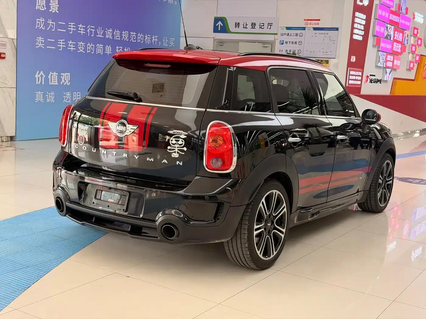 MINI JCW COUNTRYMAN 2014 1.6T JOHN COOPER WORKS ALL4 — миниатюра 18