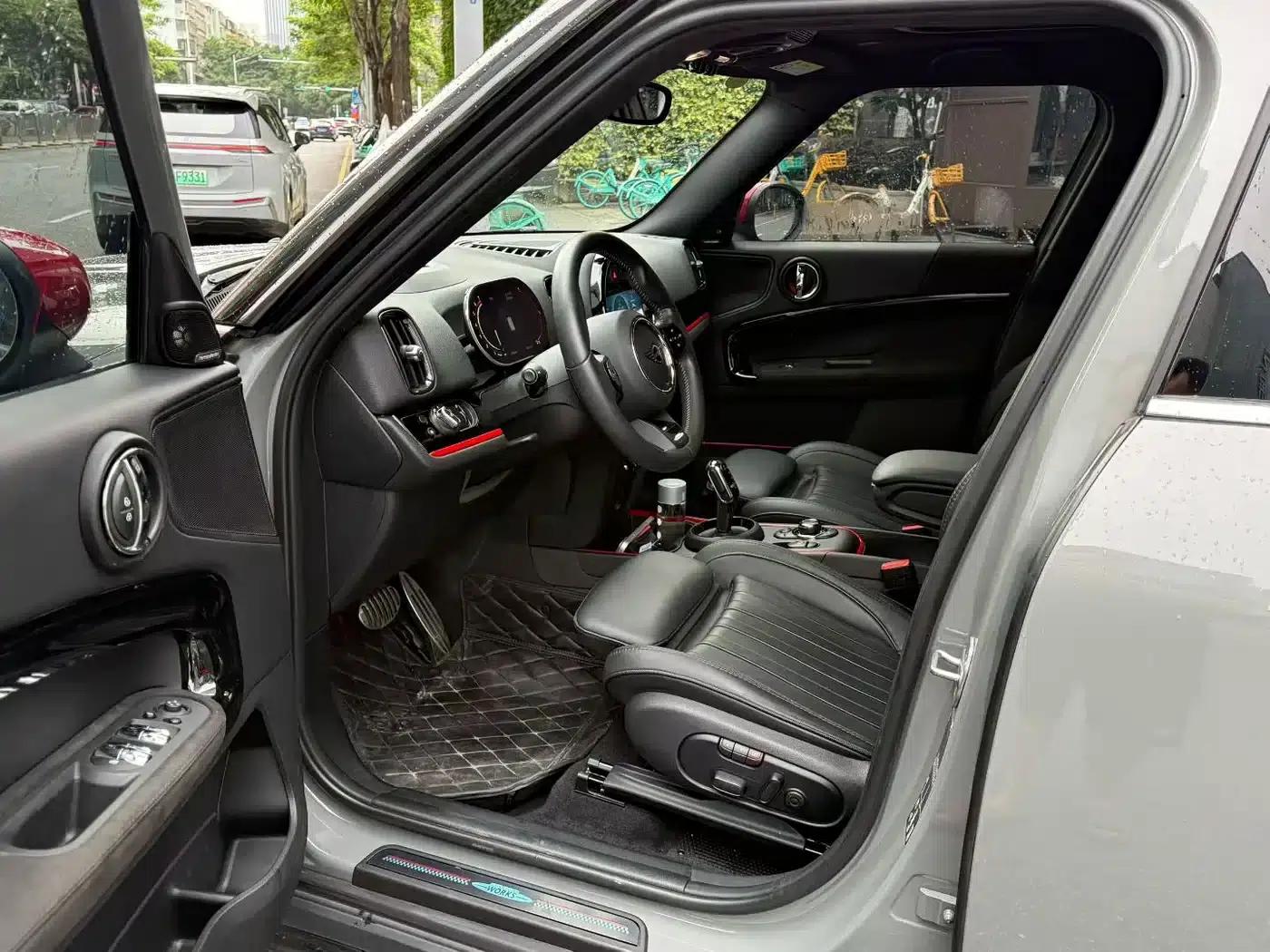 2023 MINI JCW COUNTRYMAN Facelift 2.0T JOHN COOPER WORK — миниатюра 3