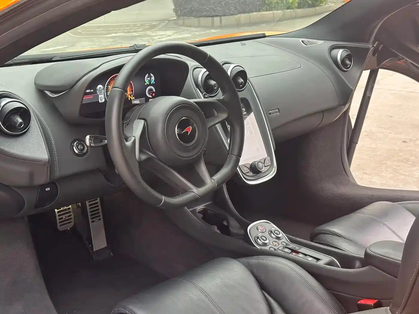McLaren 540C 2015 3.8T Coupe — миниатюра 6
