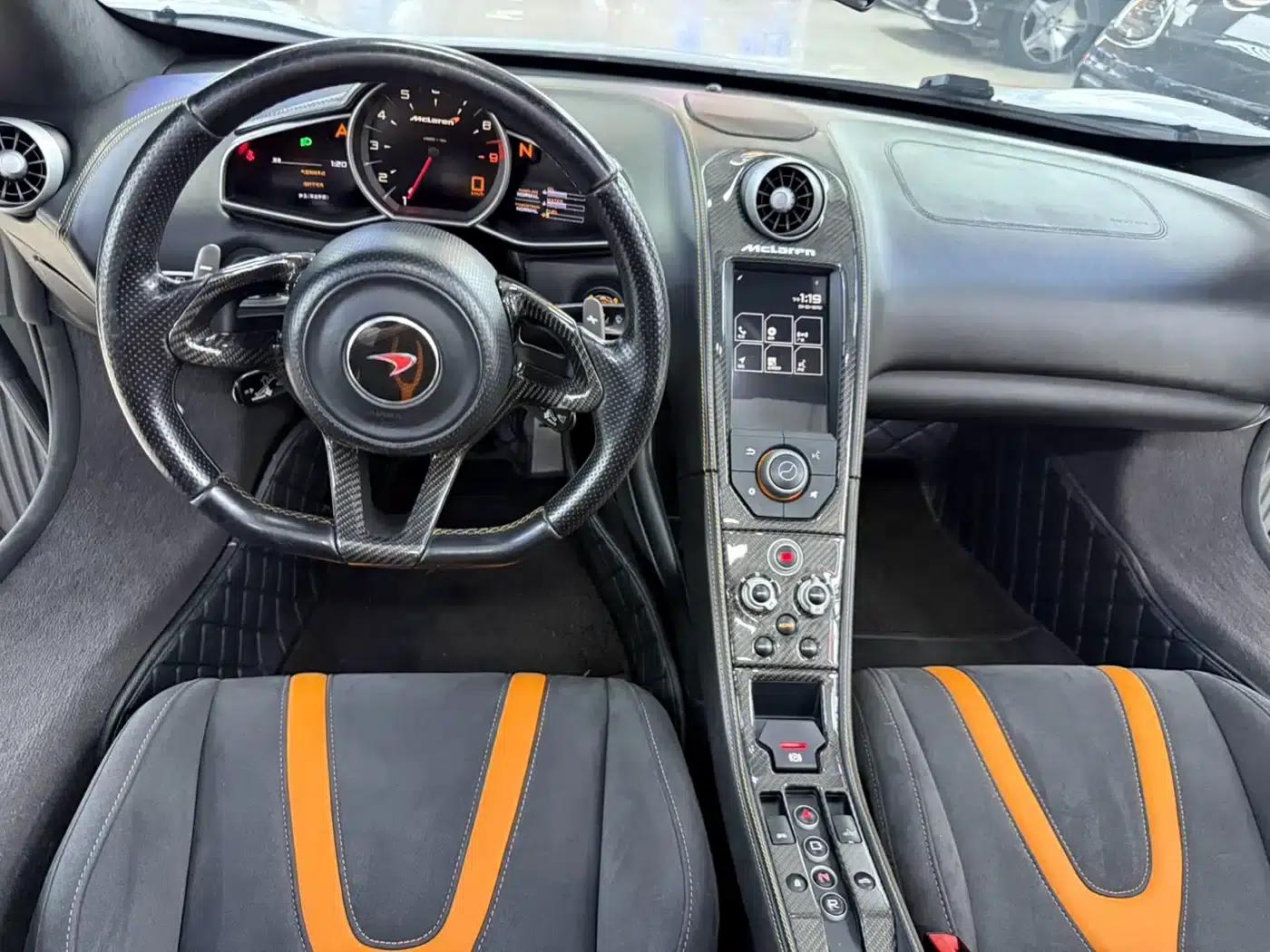 McLaren 650S 2014 3.8T Spider — миниатюра 9