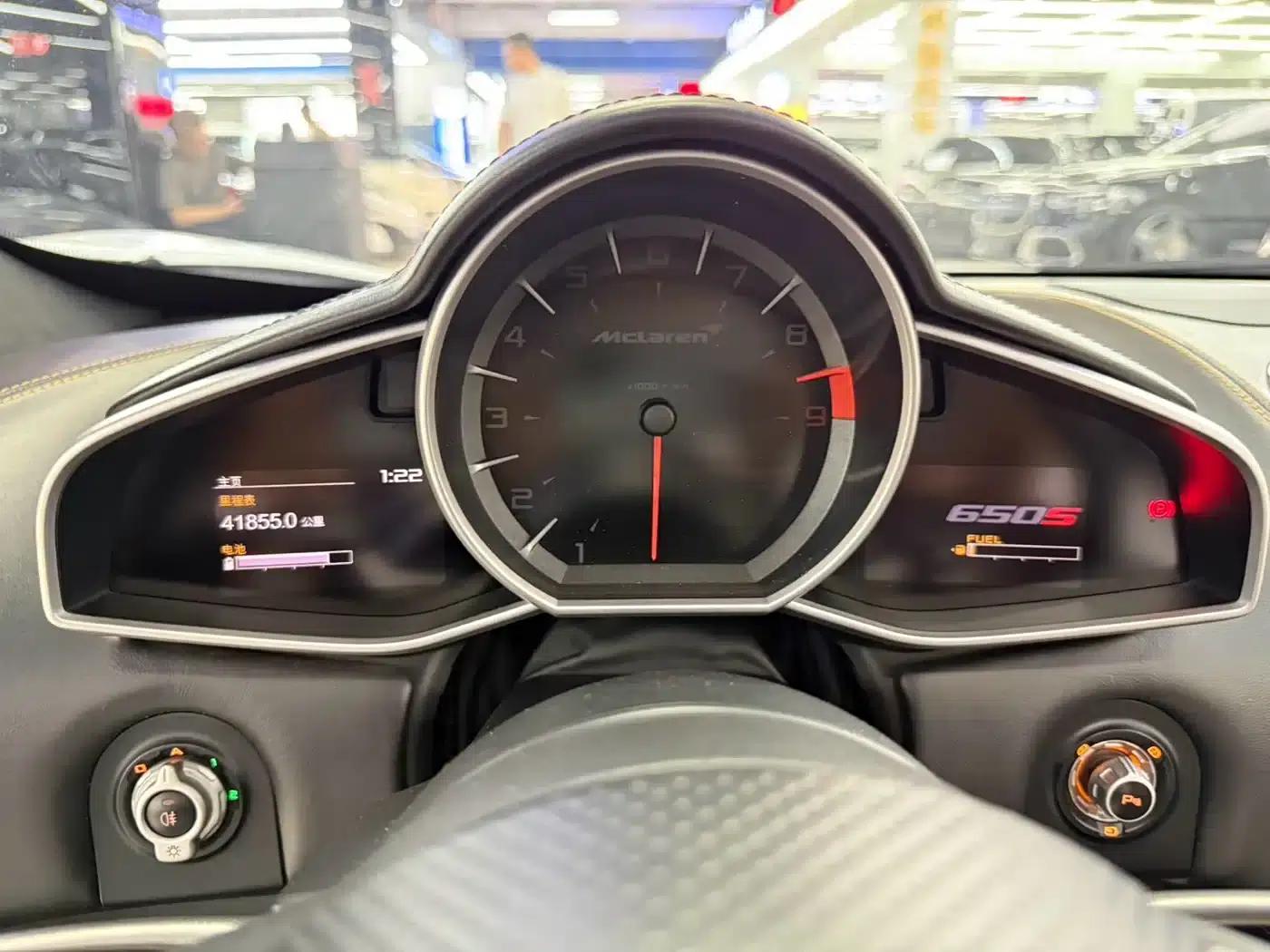 McLaren 650S 2014 3.8T Spider — миниатюра 10