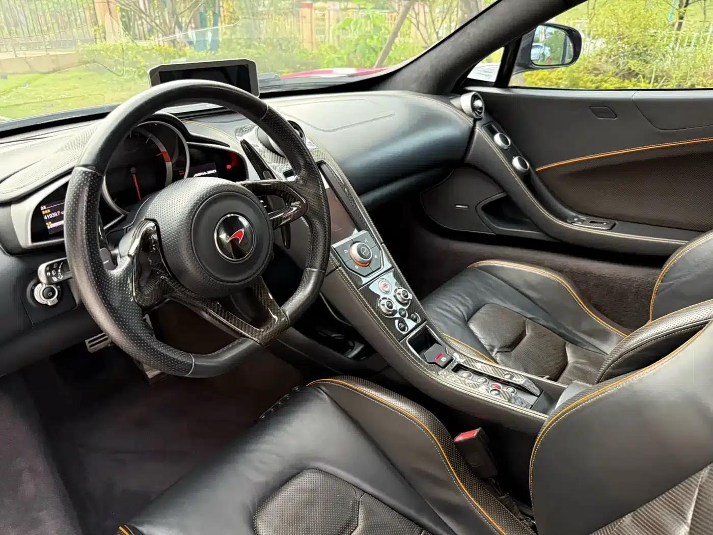McLaren 12C 2013 3.8T Coupe 50th Anniversary Edition — миниатюра 6