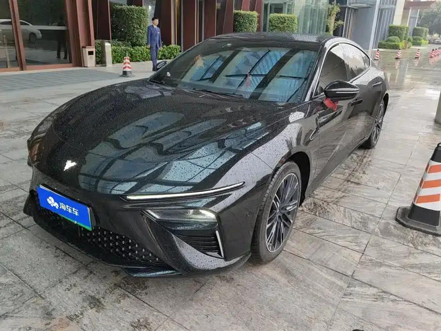Nezha S 2024 Facelift Pure Electric 715 New Enjoyment Edition — миниатюра 1