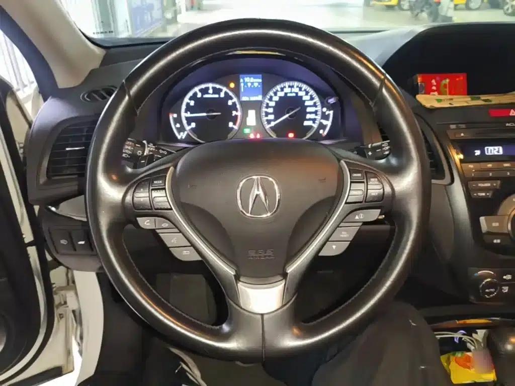 Acura RDX Imported 2013 3.0L 2WD Elite Edition — миниатюра 11