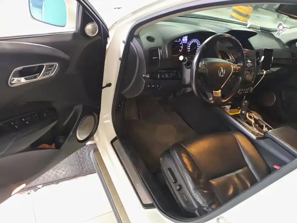 Acura RDX Imported 2013 3.0L 2WD Elite Edition — миниатюра 16