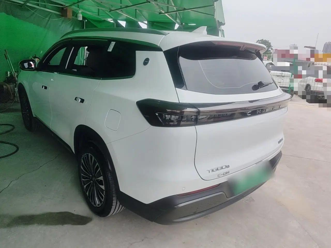 Chery Tiggo 8 PLUS C-DM 2025 1.5T 116 km Prestige Version 5 Seats — миниатюра 4