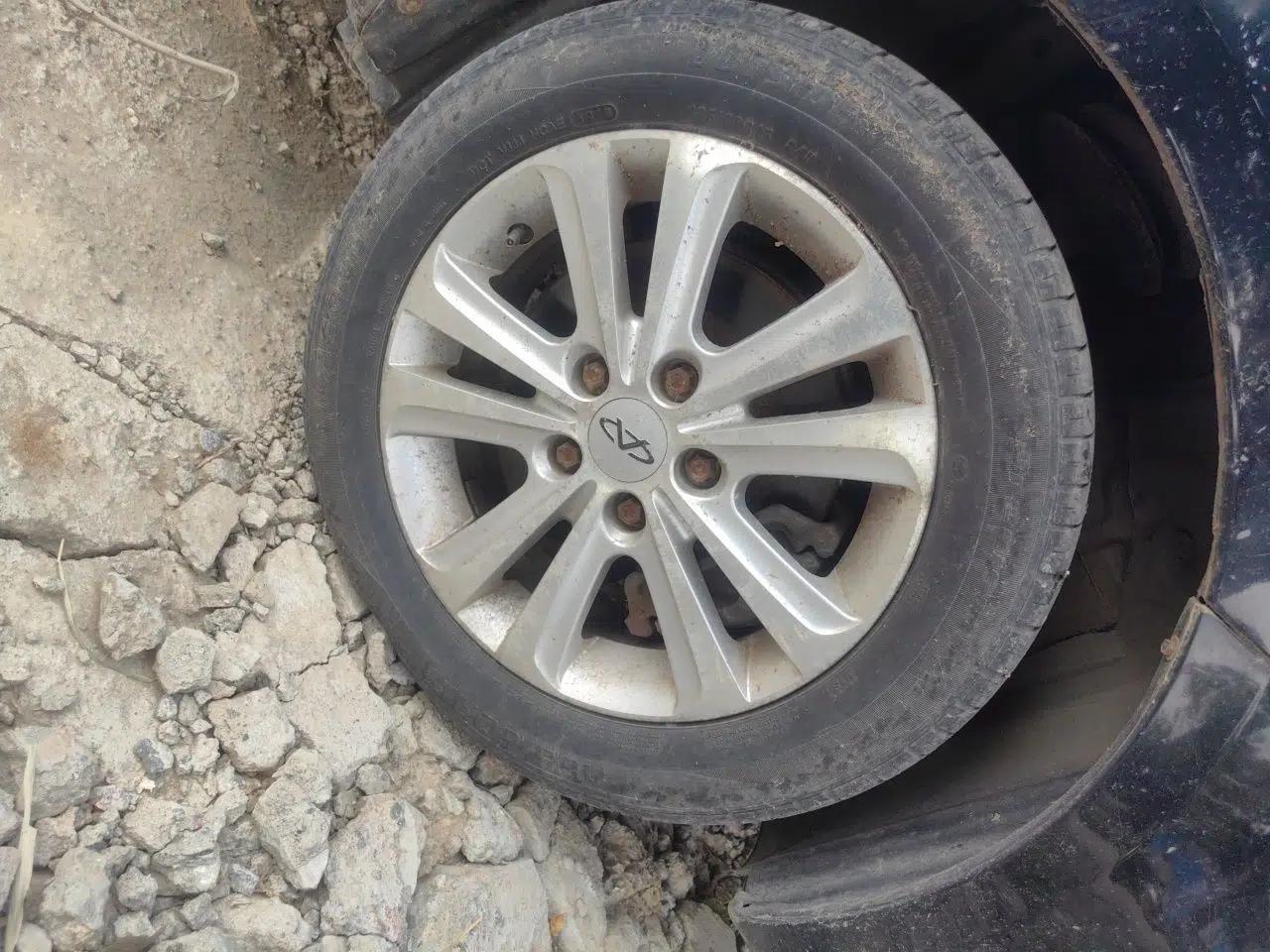 Chery E3 2013 1.5L Manual ZhiShang Model — миниатюра 8