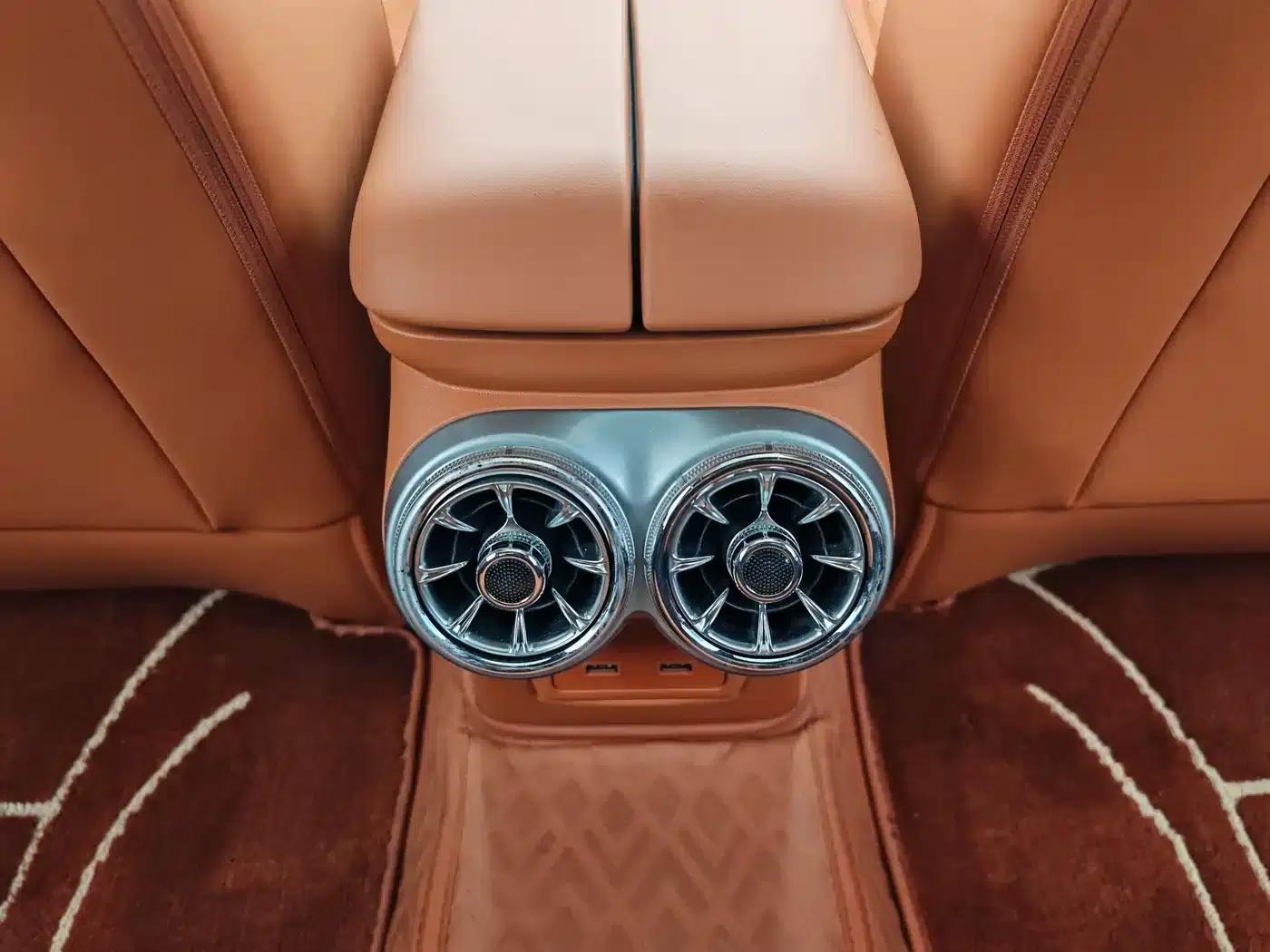 ORA Lightning Cat 2022 555km Premium Edition — миниатюра 18