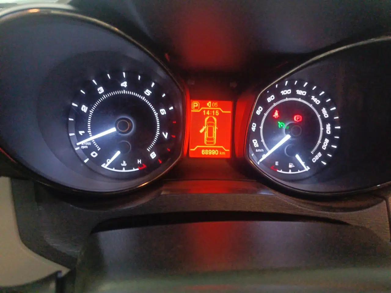 Chery Arrizo 7 2013 1.6L CVT Zhixiang Edition — миниатюра 11