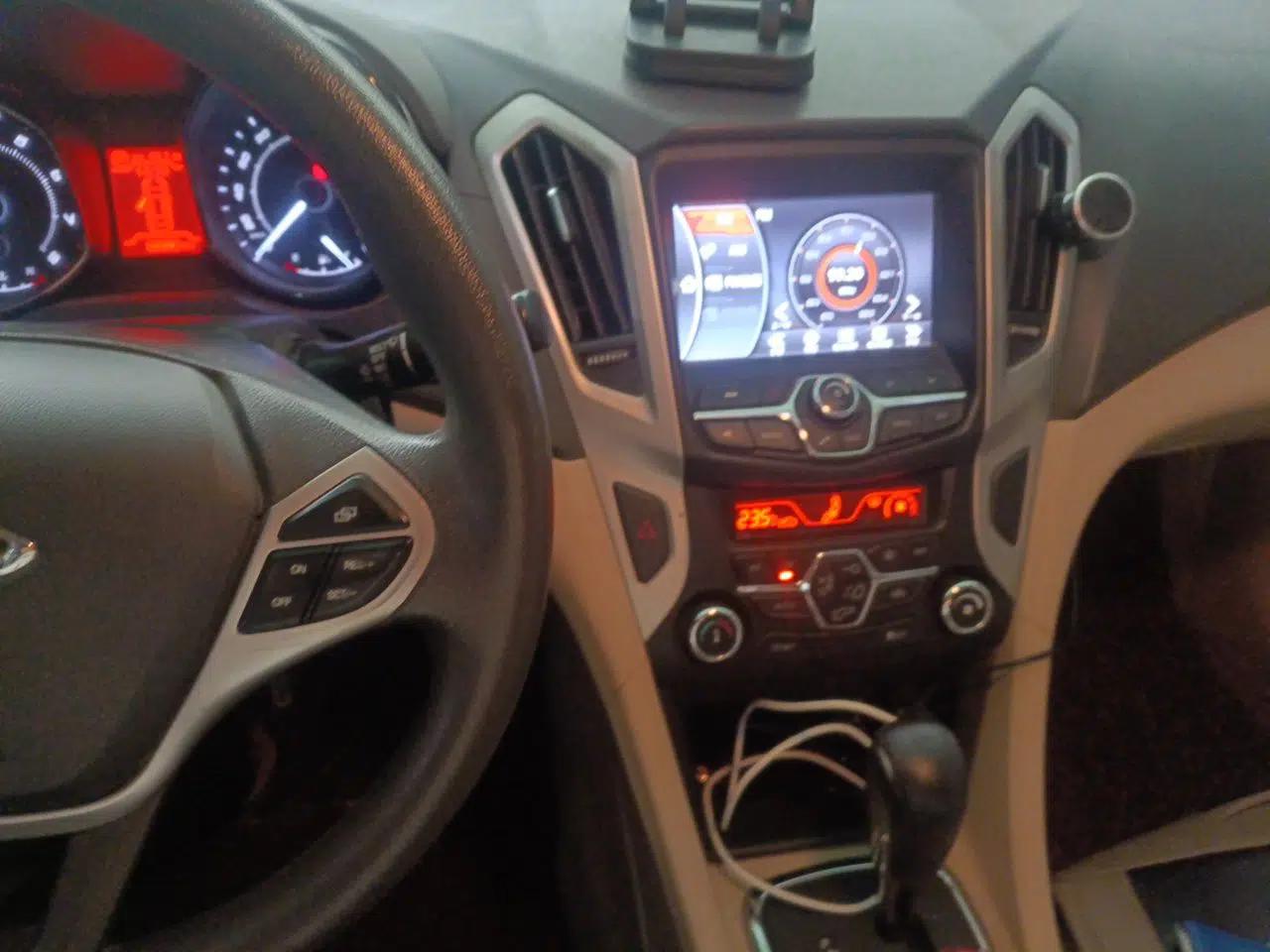 Chery Arrizo 7 2013 1.6L CVT Zhixiang Edition — миниатюра 13
