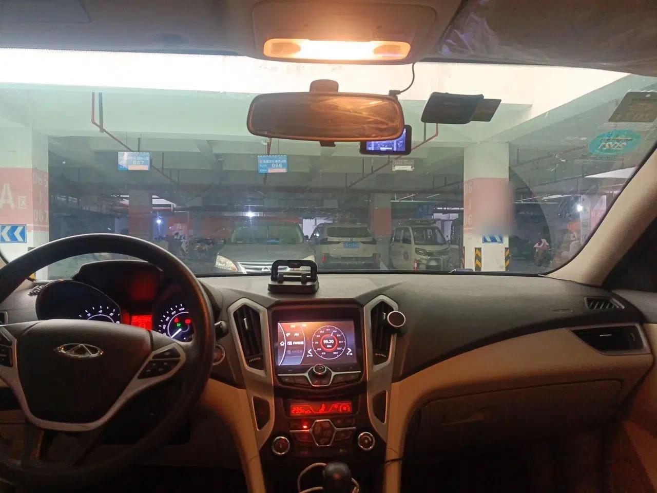 Chery Arrizo 7 2013 1.6L CVT Zhixiang Edition — миниатюра 18
