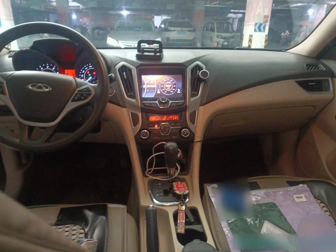 Chery Arrizo 7 2013 1.6L CVT Zhixiang Edition — миниатюра 9