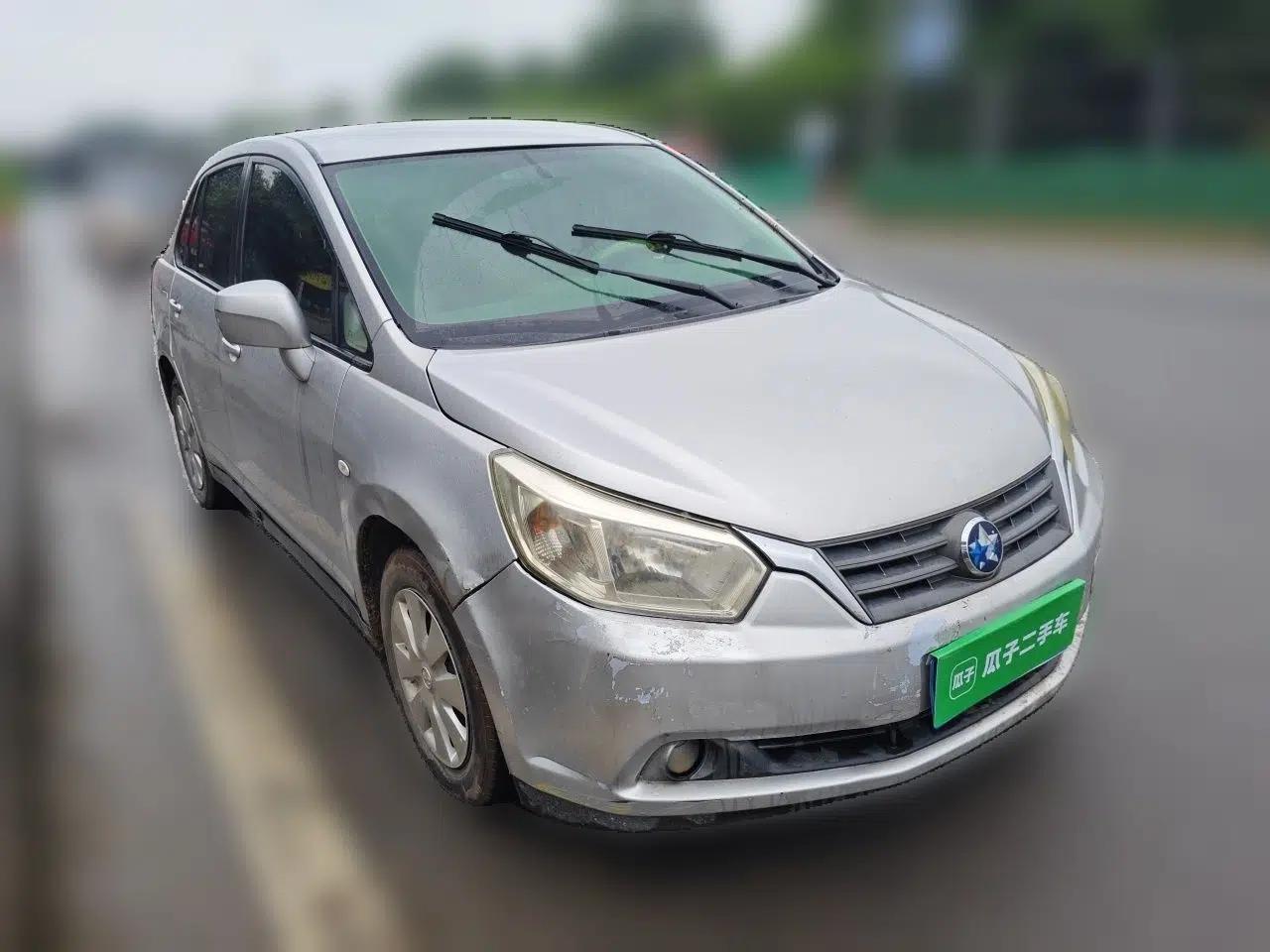 Venucia D50 2013 1.6L Manual Fashion Edition — миниатюра 3
