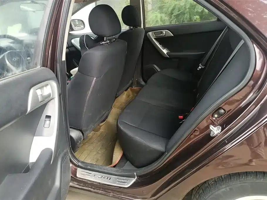 2014 Forte 1.6L MT GL — миниатюра 11