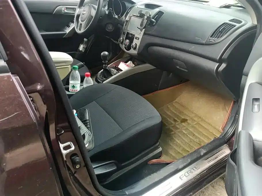 2014 Forte 1.6L MT GL — миниатюра 8
