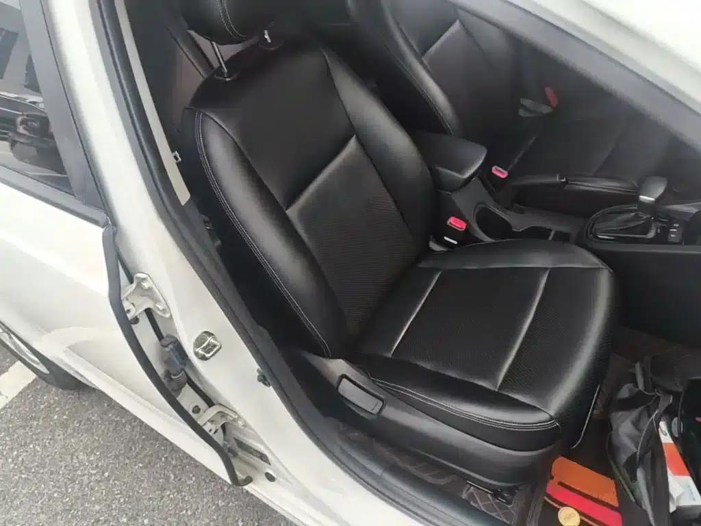 2018 Kia Forte 1.6L Automatic Smart Connect Edition — миниатюра 25
