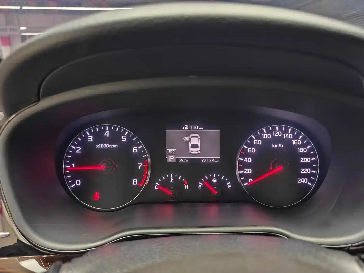 K5 2017 1.8L Automatic GLS — миниатюра 7