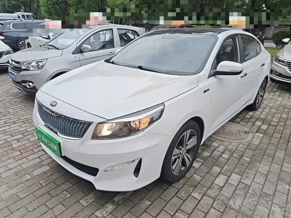 K5 2019 1.8L Automatic GLS — миниатюра 1