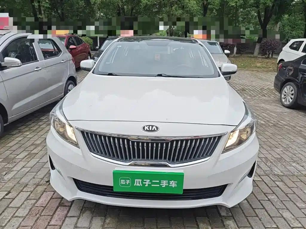 K5 2019 1.8L Automatic GLS — миниатюра 3