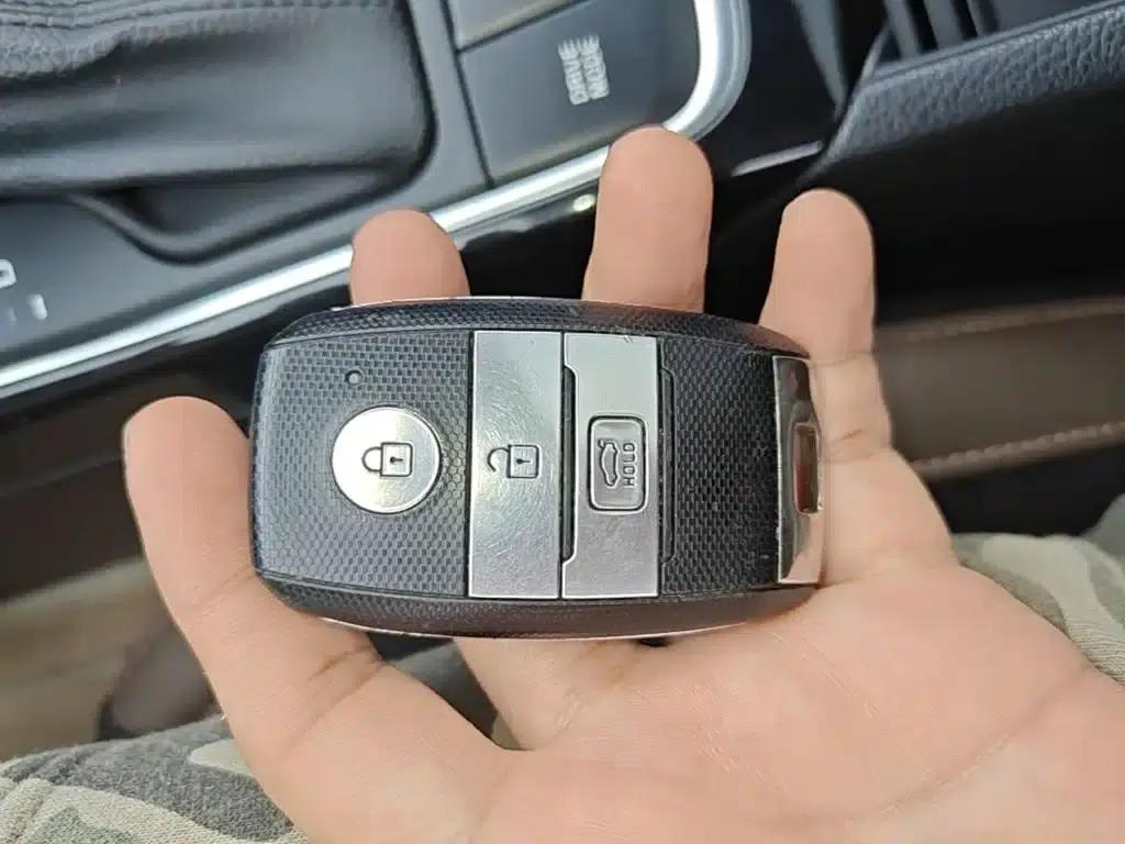 K5 2019 1.8L Automatic GLS — миниатюра 9