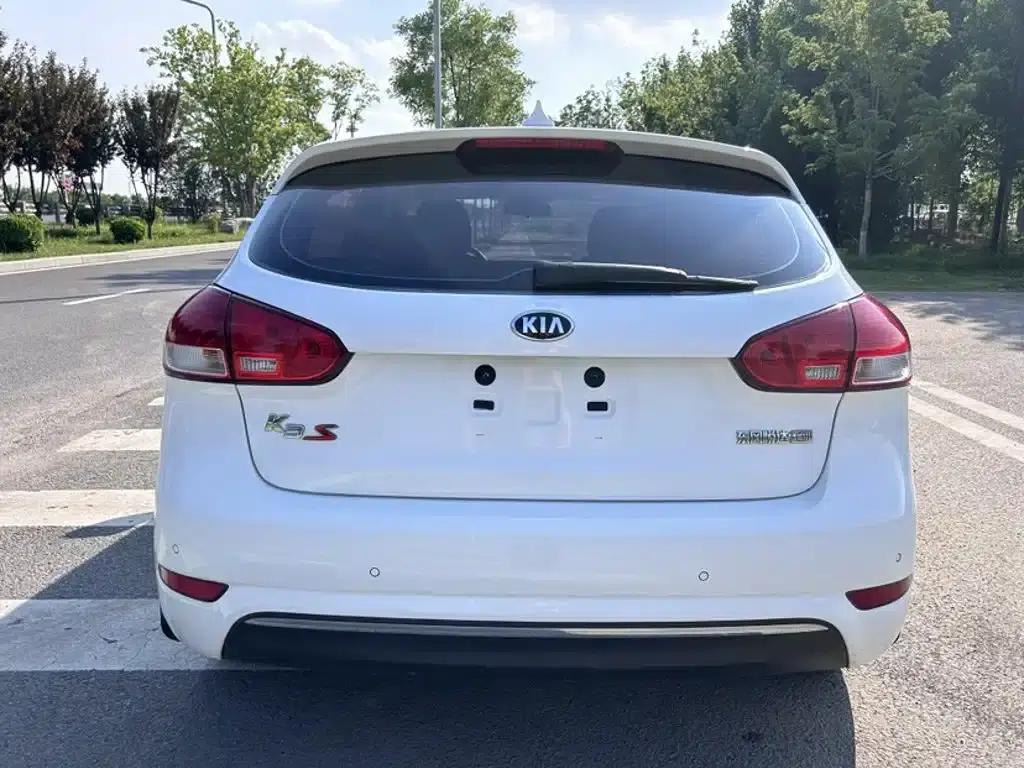 Kia K3S 2014 1.6L Automatic GL — миниатюра 23