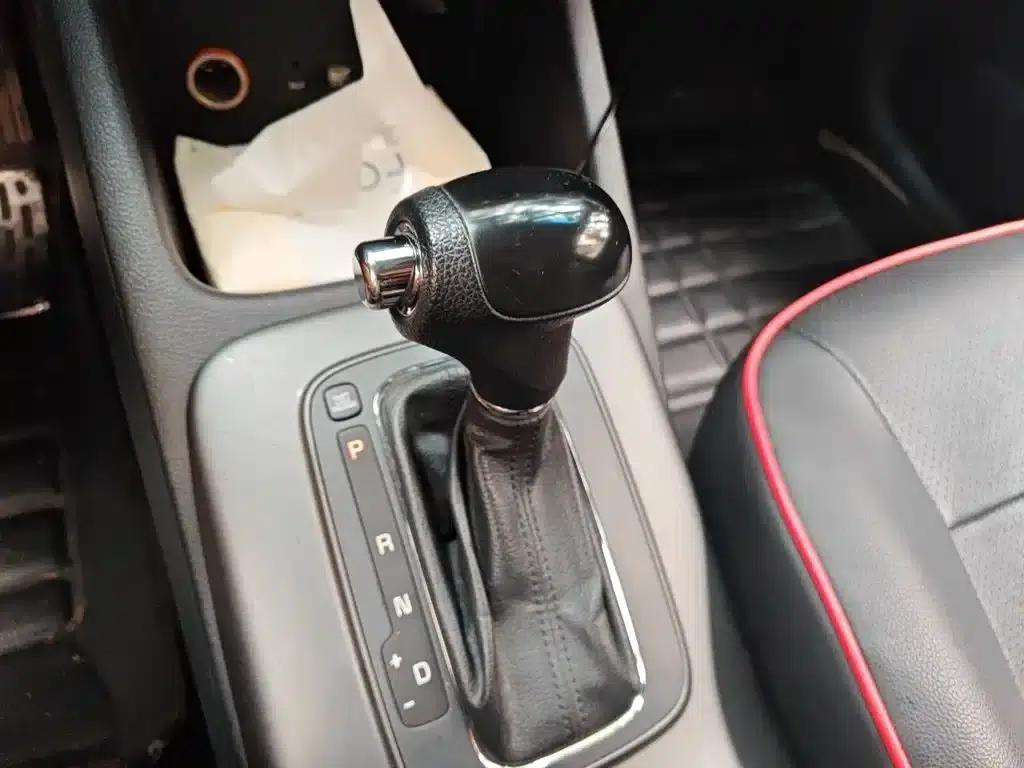 Kia K3S 2014 1.6L Automatic GL — миниатюра 7
