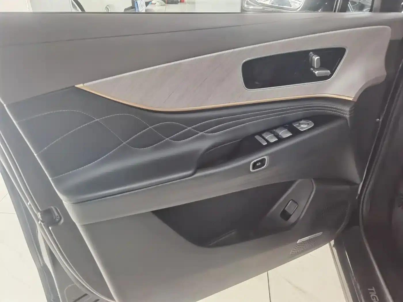 Chery Tiggo 9 C-DM 2025 1.5T 106KM Super Enjoy Edition 5-seater Lithium Iron Phosphate — миниатюра 13