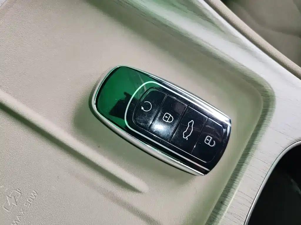 Chery Tiggo 8 PLUS C-DM 2025 1.5T 116km/h Premium 5-seater — миниатюра 9