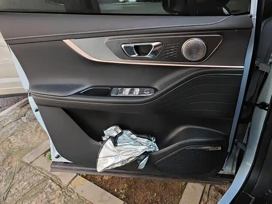 Oumengda 2022 1.6TGDI DCT High-Dimension Edition — миниатюра 7