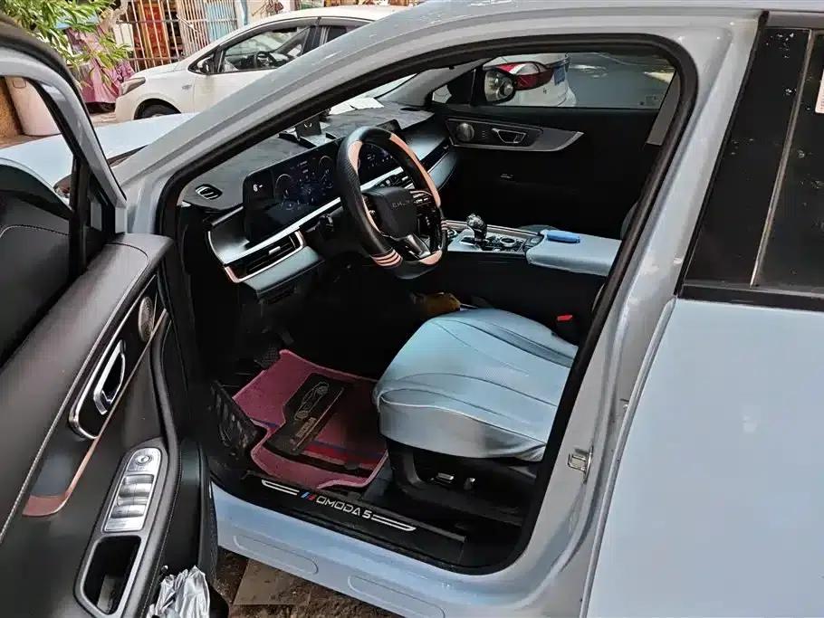 Oumengda 2022 1.6TGDI DCT High-Dimension Edition — миниатюра 9