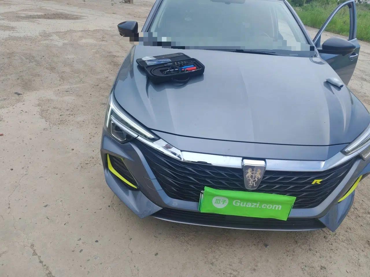 Roewe i6 MAX New Energy 2020 1.5T PHEV Cool & Stylish Skyroof Edition — миниатюра 7