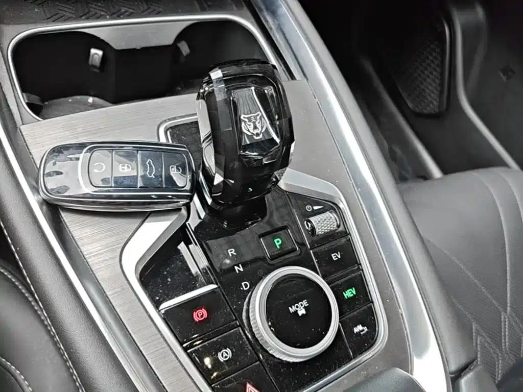 Chery Tiggo 7 PLUS New Energy 2023 Model 1.5T Smart Edition — миниатюра 14